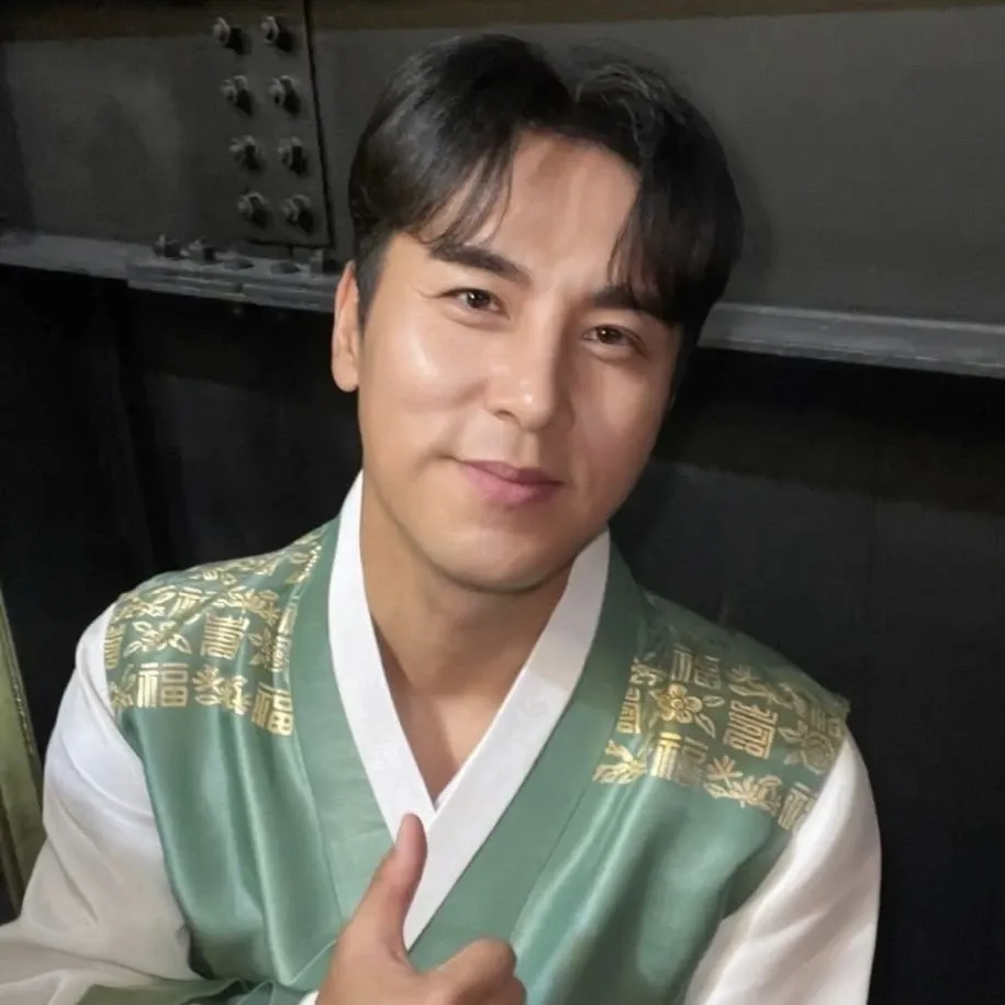 Foto kegiatan terbaru dari Jang Minho