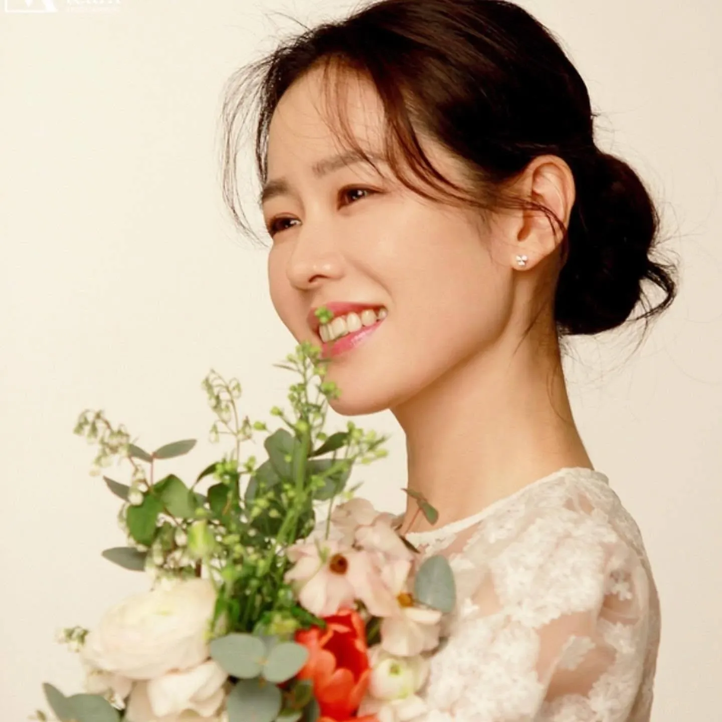 Cuplikan di balik layar dari Son Yejin