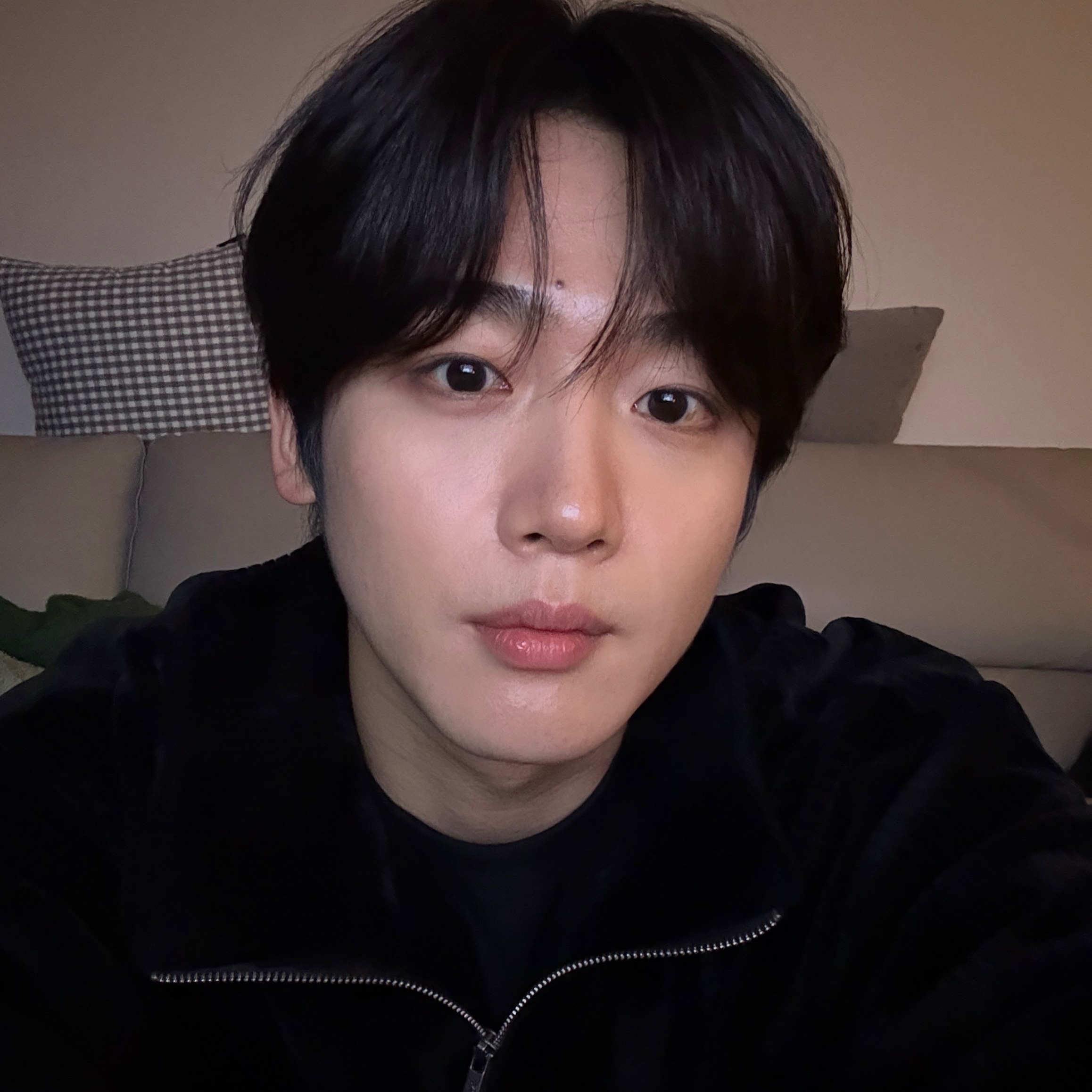 Recent activity shot of Kim Yohan