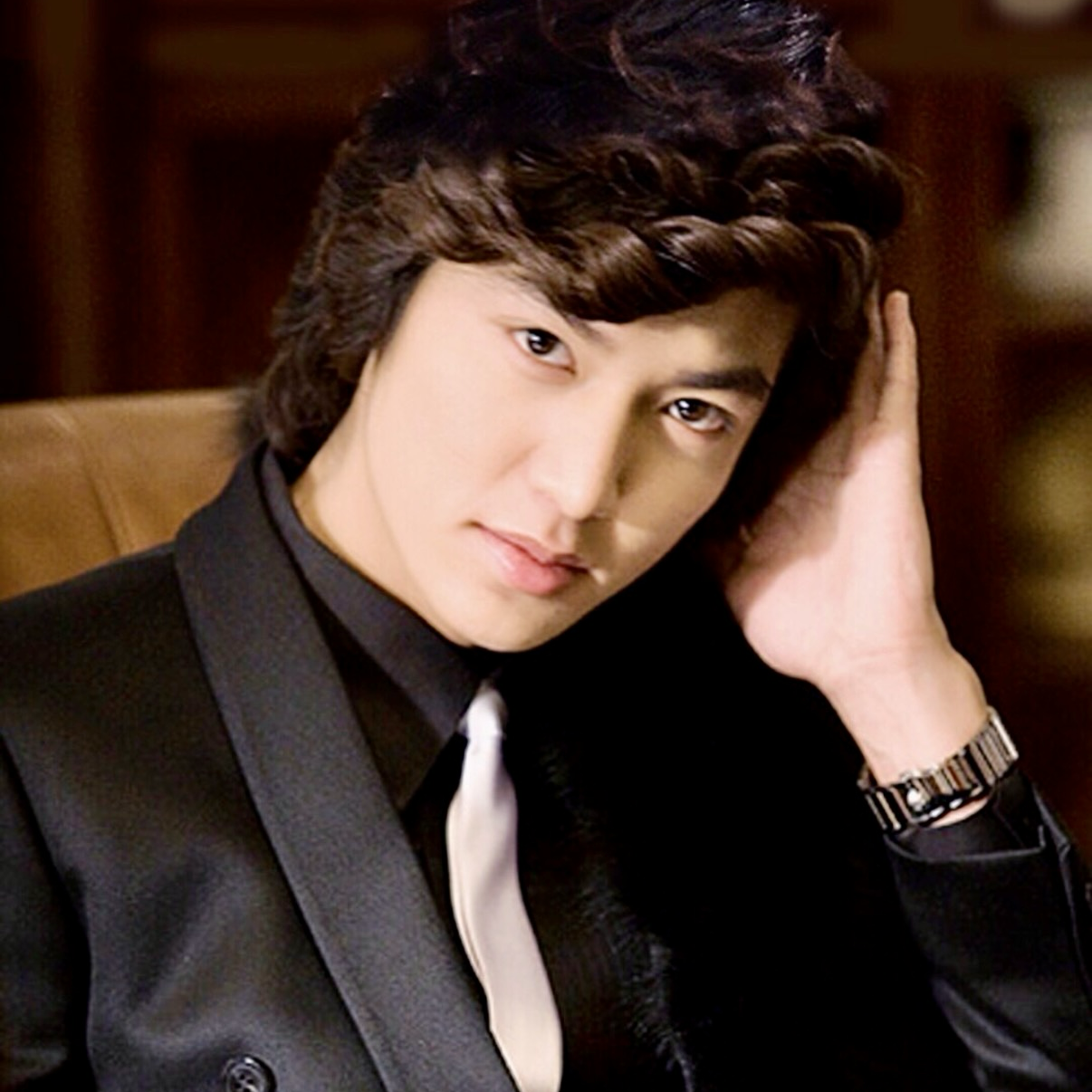 Behind-the-scenes cut of Lee Minho