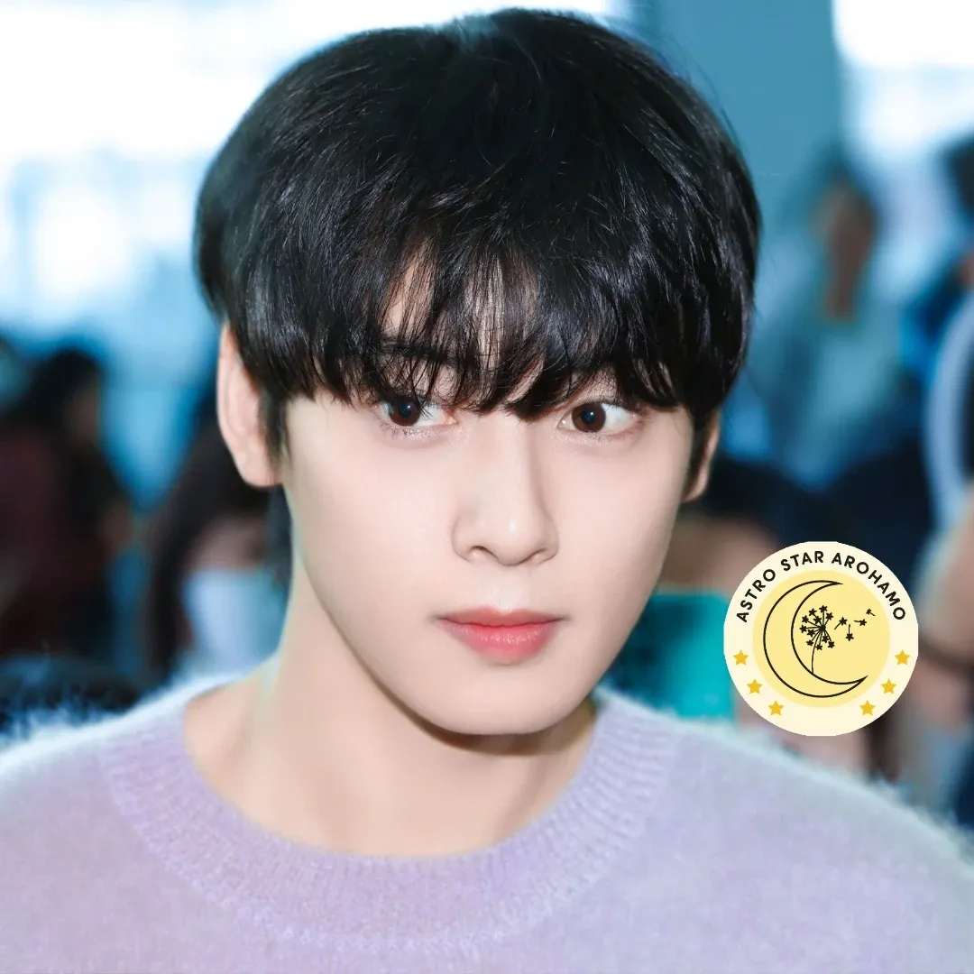 Behind-the-scenes cut of Cha Eunwoo