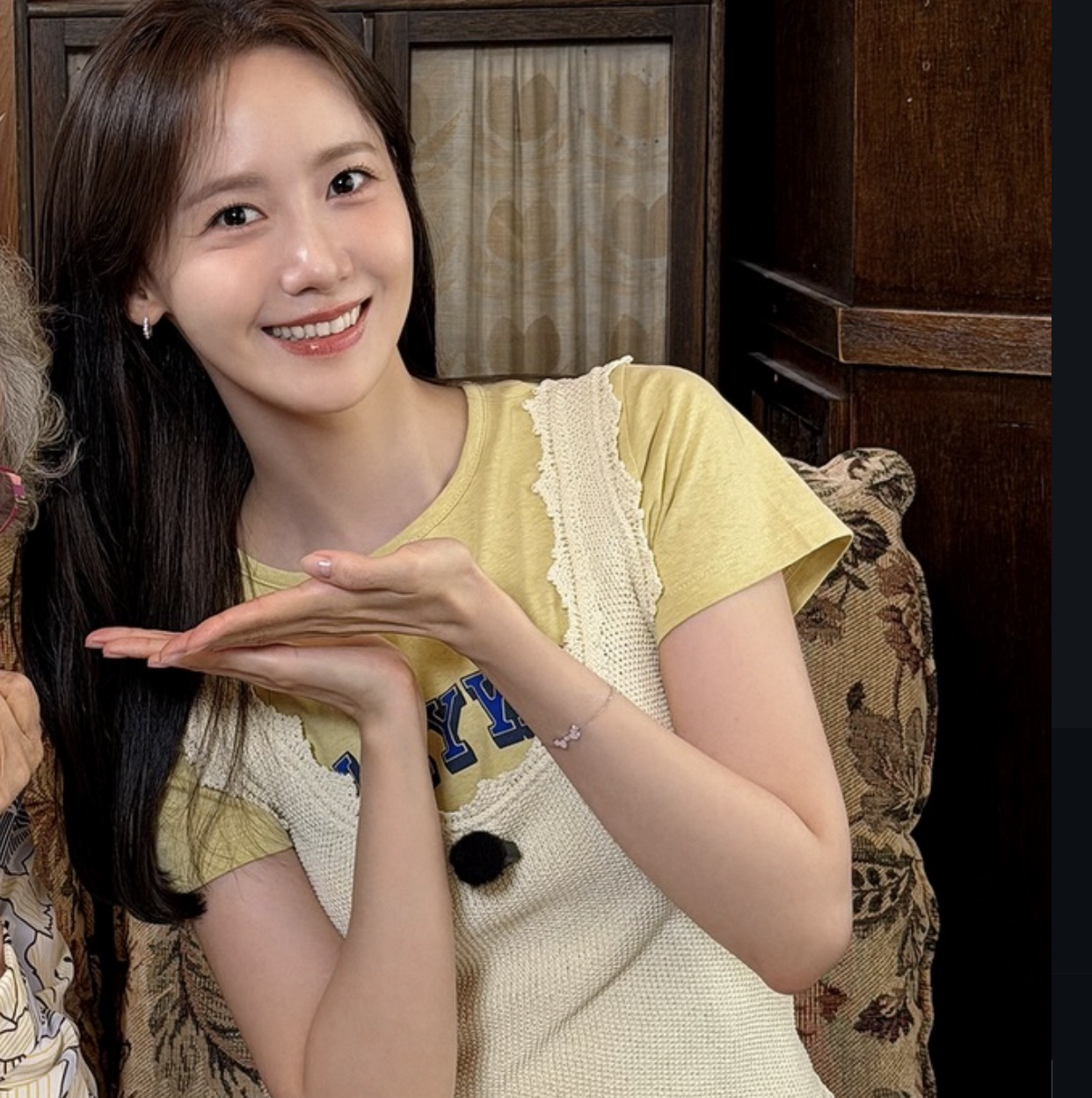 Behind-the-scenes cut of Yoona