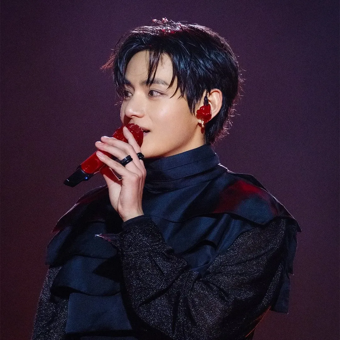 A moment captured by a fan of Kim Taehyung (V)
