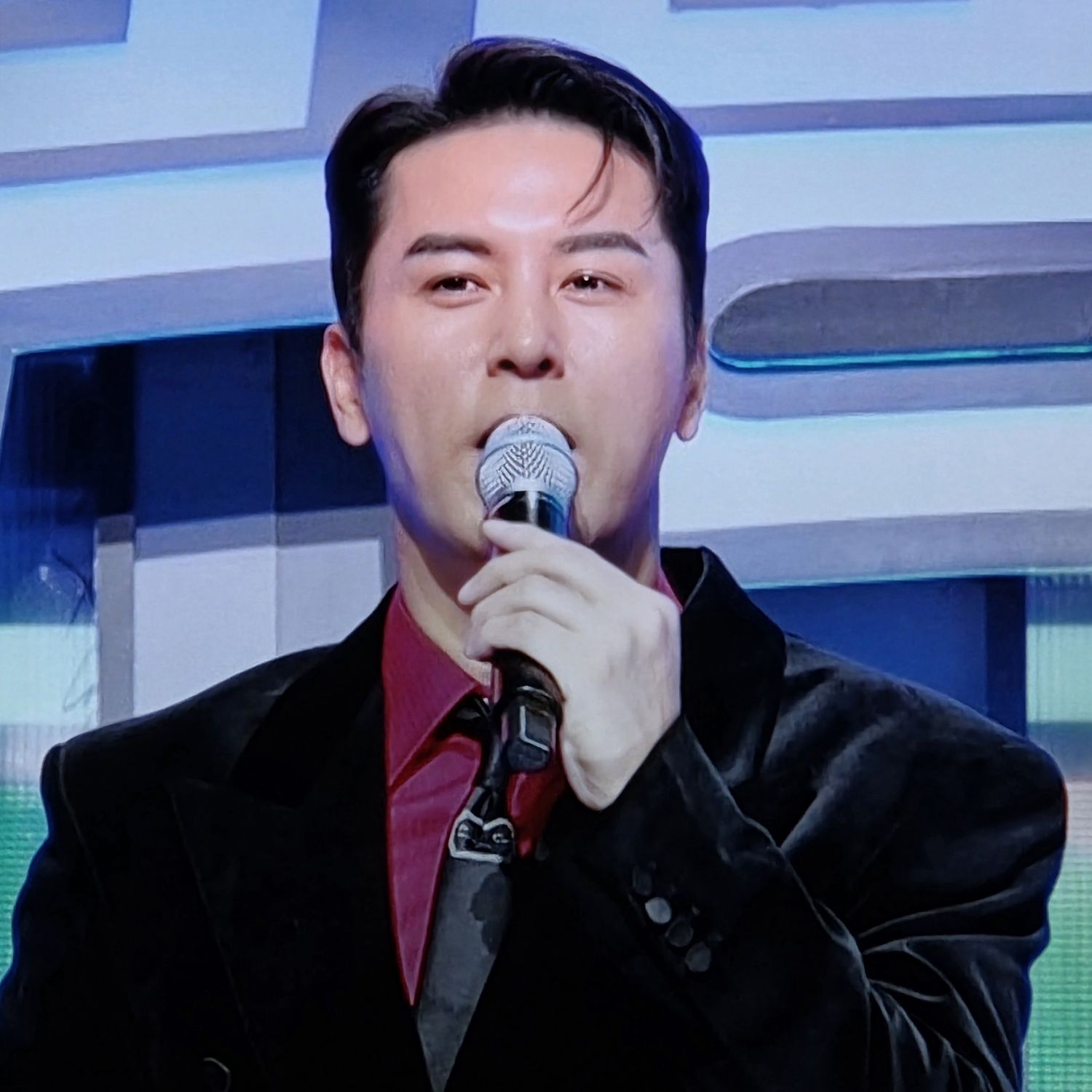 チャン・ミンホのビハインドカット