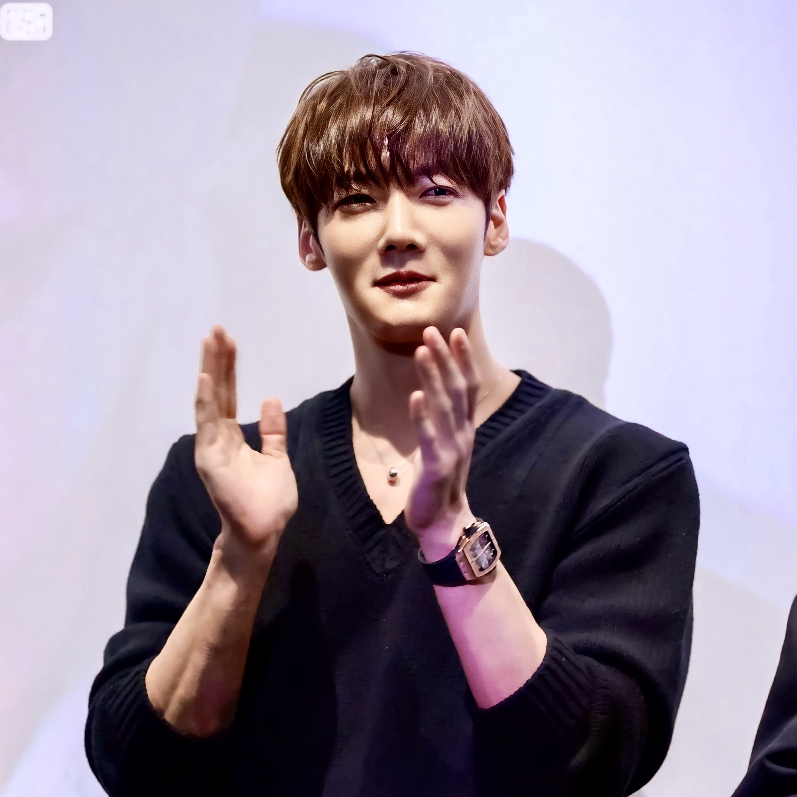 粉絲拍下的崔振赫瞬間