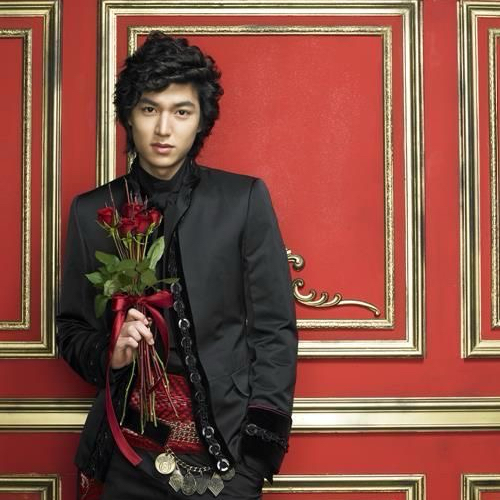 A moment captured by a fan of Lee Minho