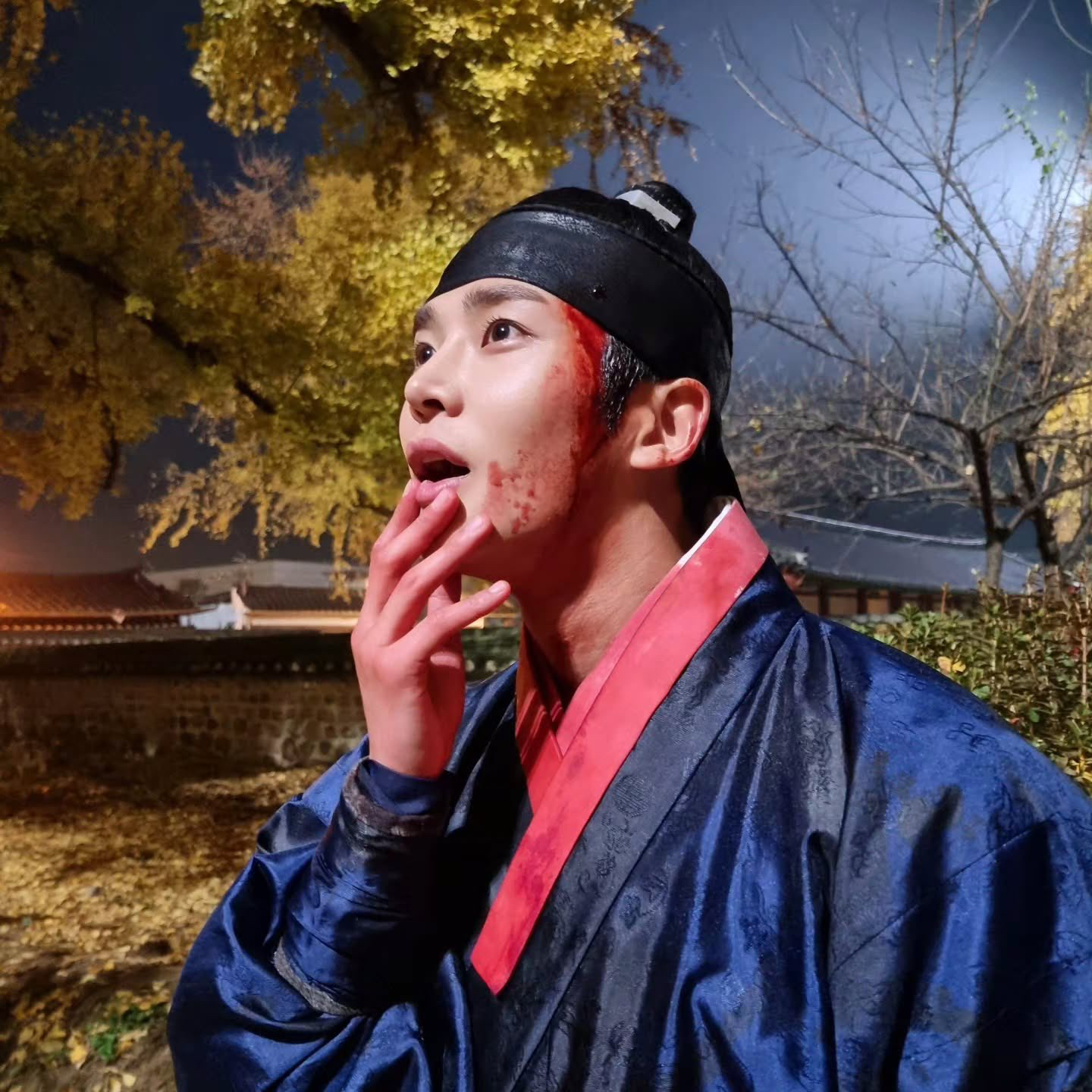 Foto terbaru dari Rowoon