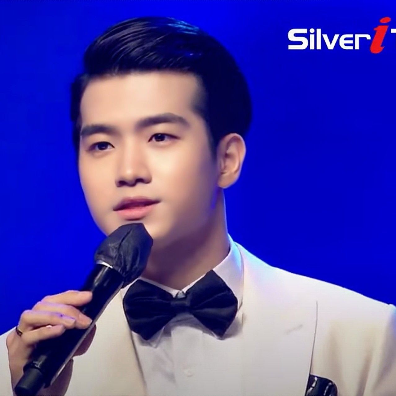 조명섭의 최신 사진