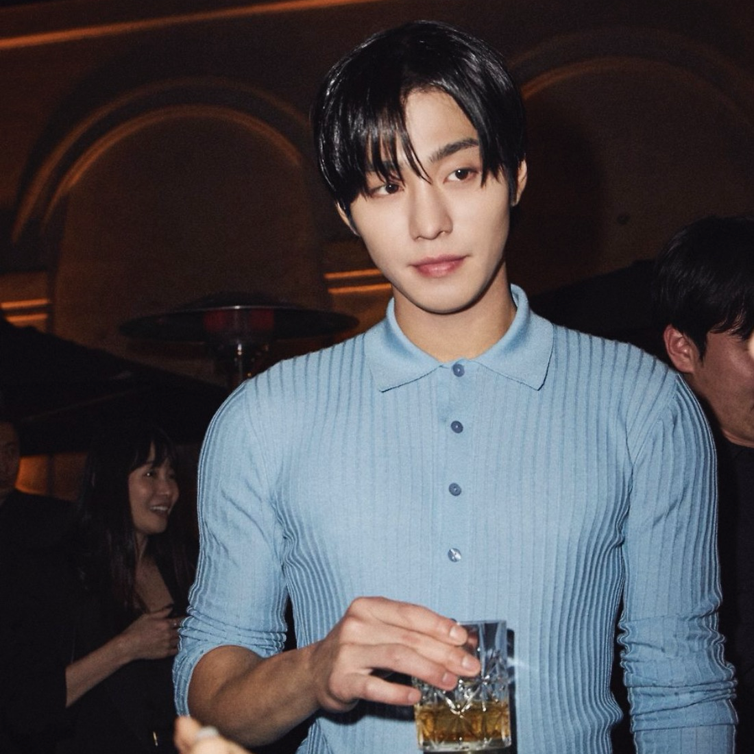 粉絲拍下的安孝燮瞬間