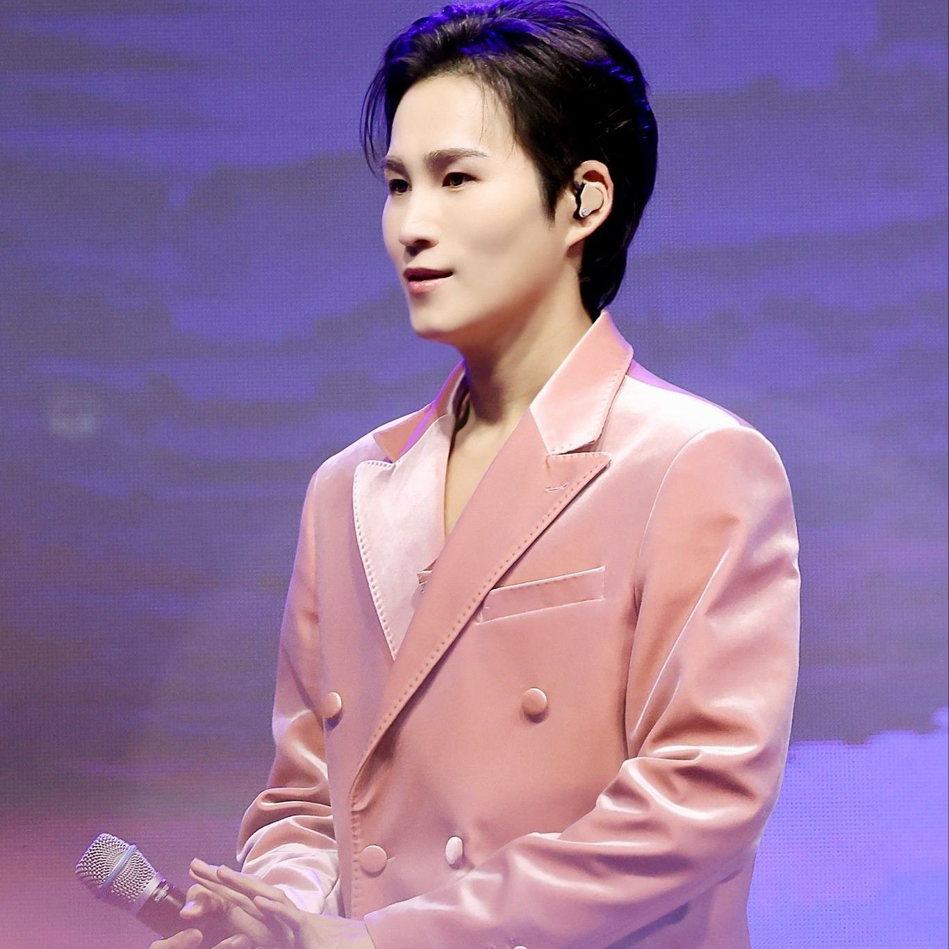 김희재 최근 활동샷