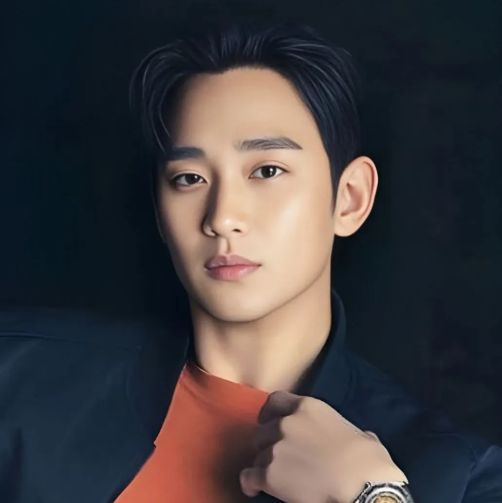 Recent activity shot of Kim Soohyun
