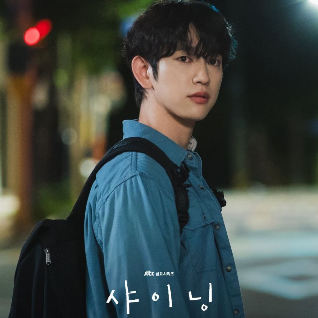 Cuplikan di balik layar dari Park Jinyoung
