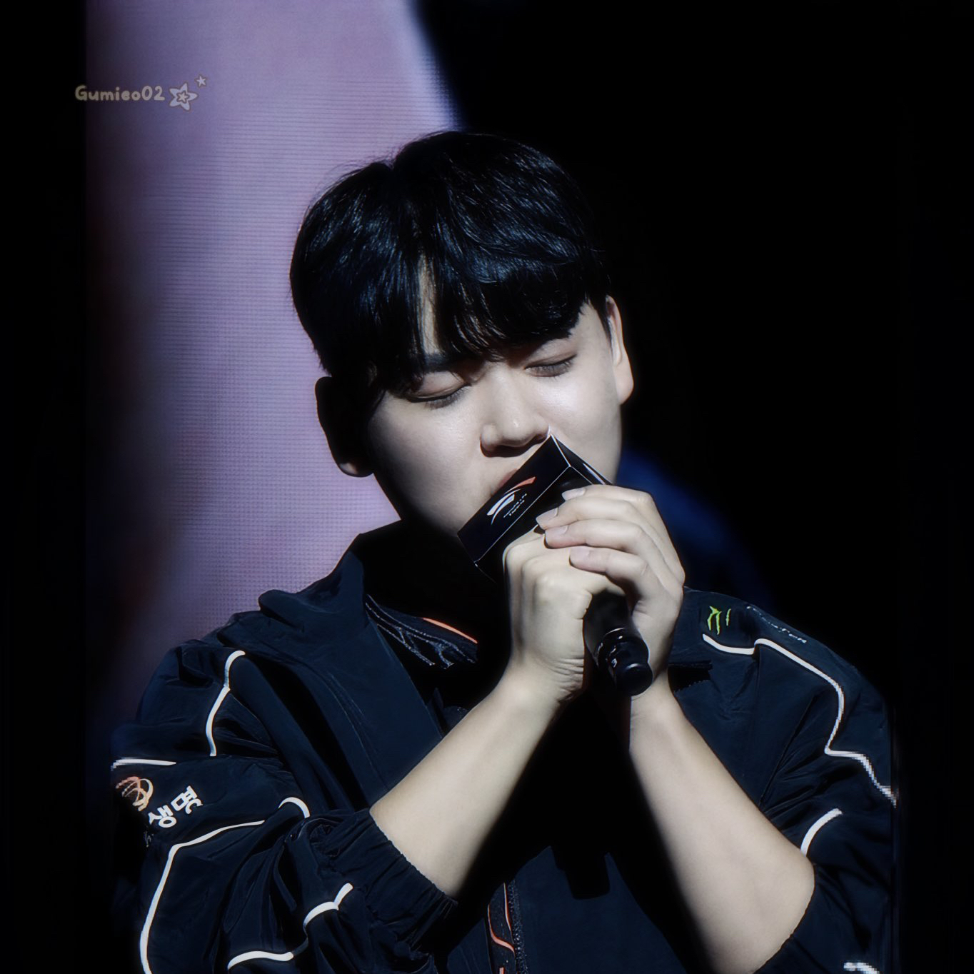 구마유시의 비하인드 컷