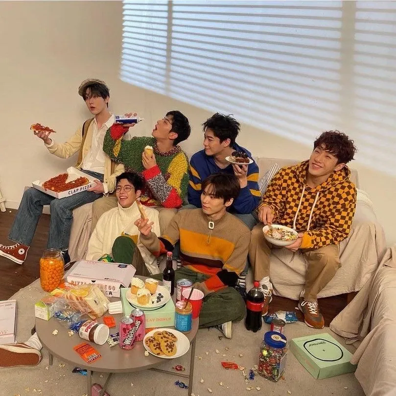 Recent activity shot of Cha Eunwoo