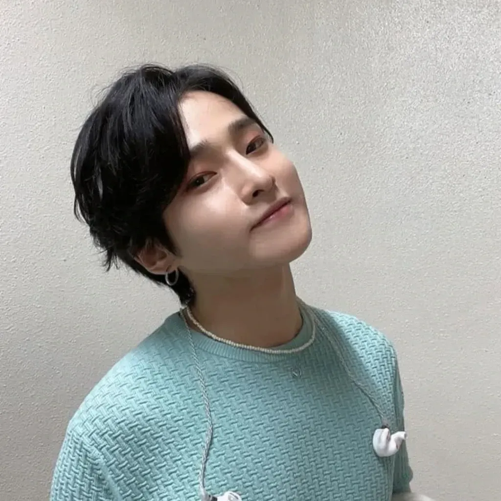 Latest photo of Seong Ri