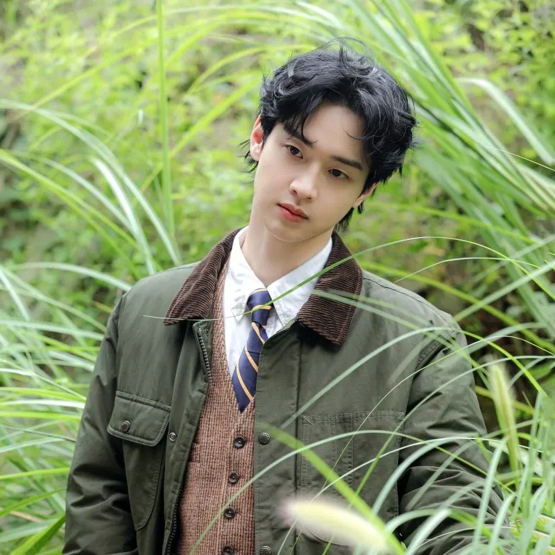 Recent activity shot of Jang Dongyoon