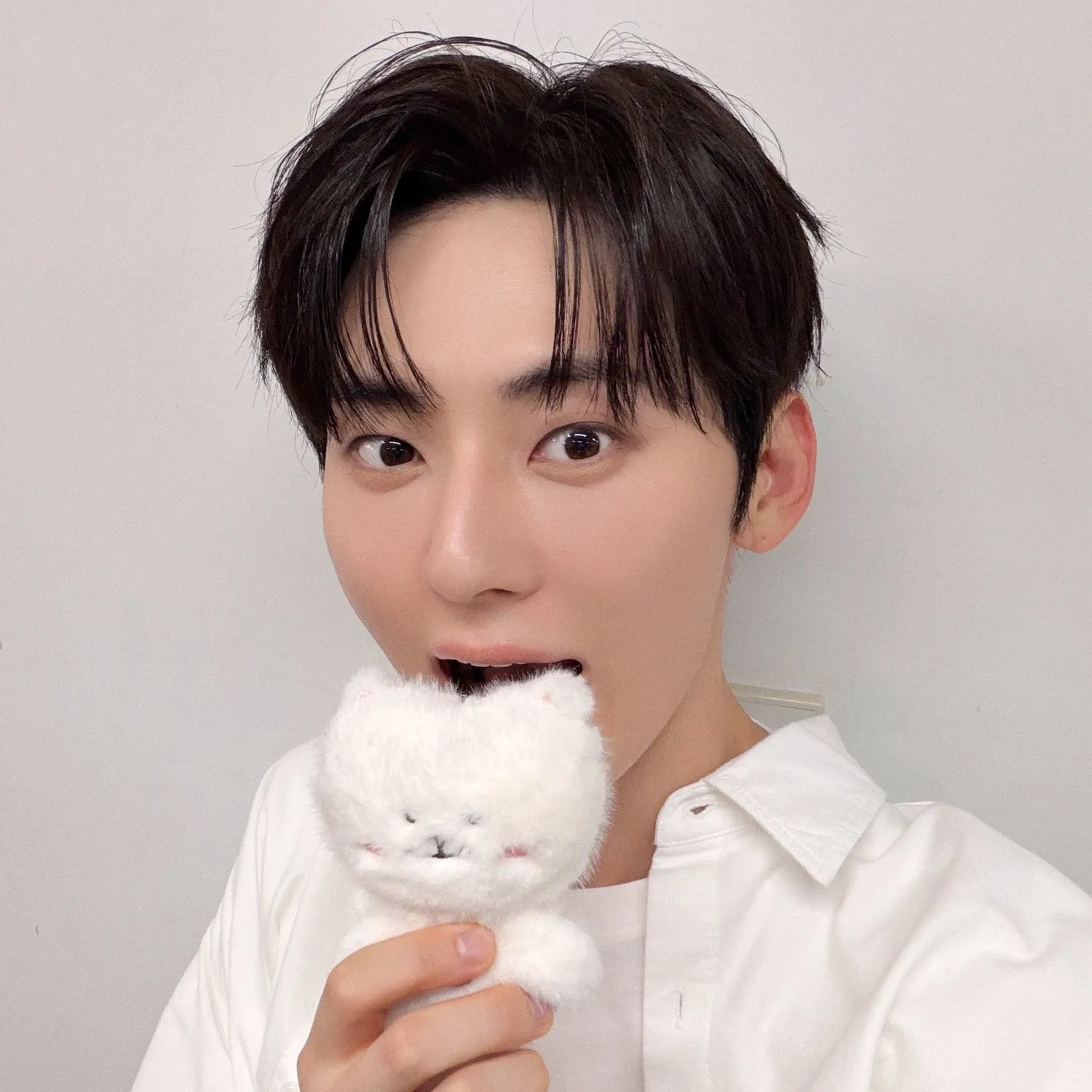 Latest photo of Hwang Minhyun