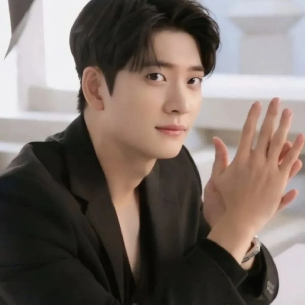 Behind-the-scenes cut of Kang Taeoh