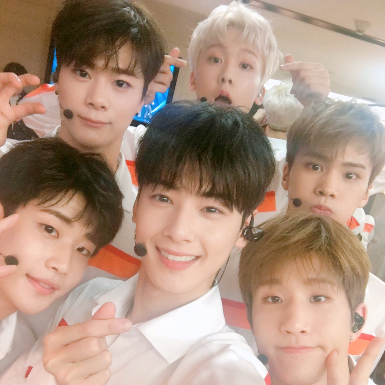 Recent activity shot of Cha Eunwoo