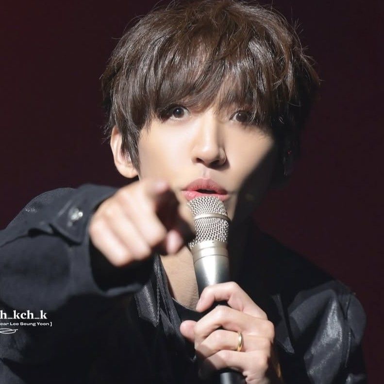 Latest photo of Lee Seungyoon