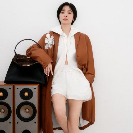 Recent activity shot of Song Hyekyo