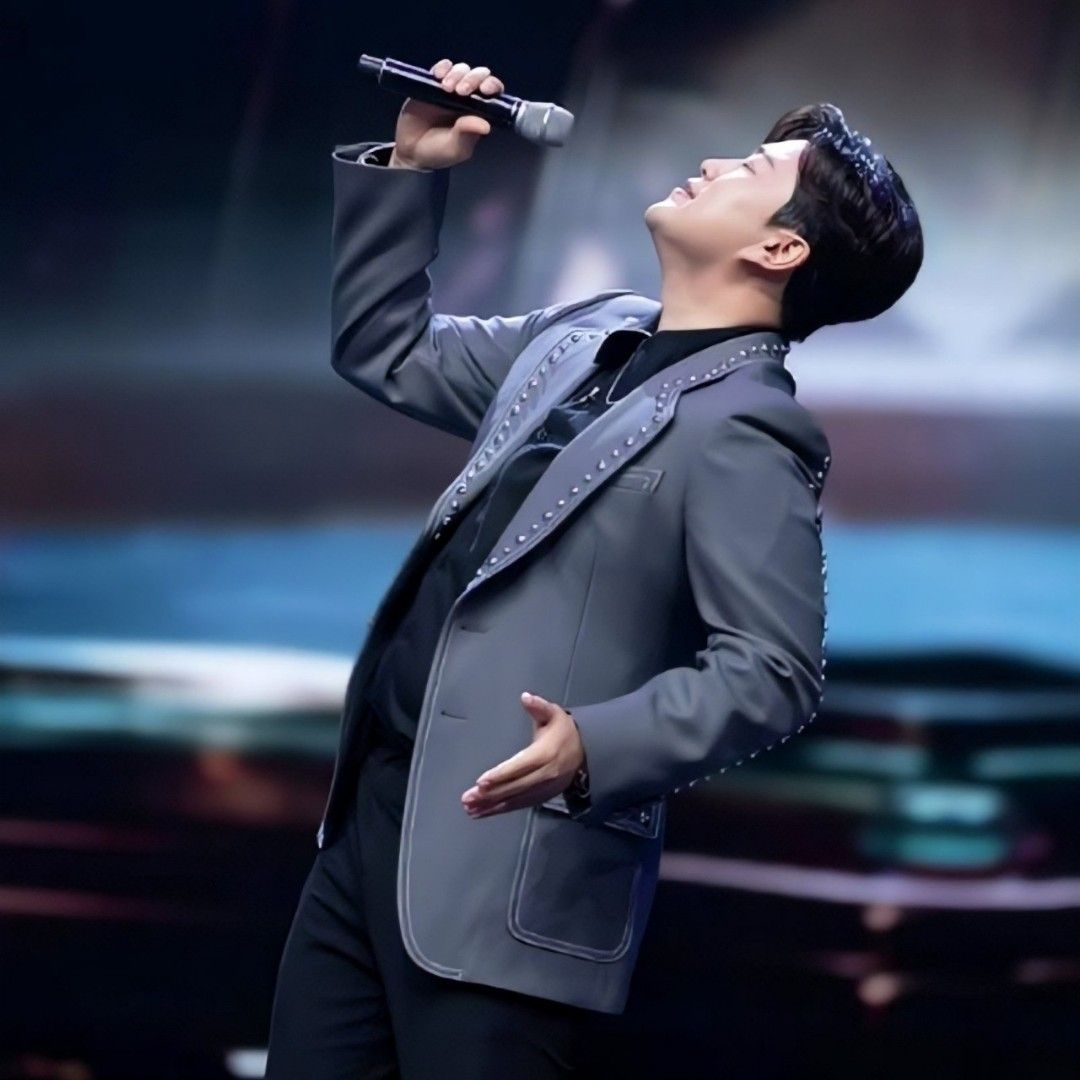 金浩中的最新照片