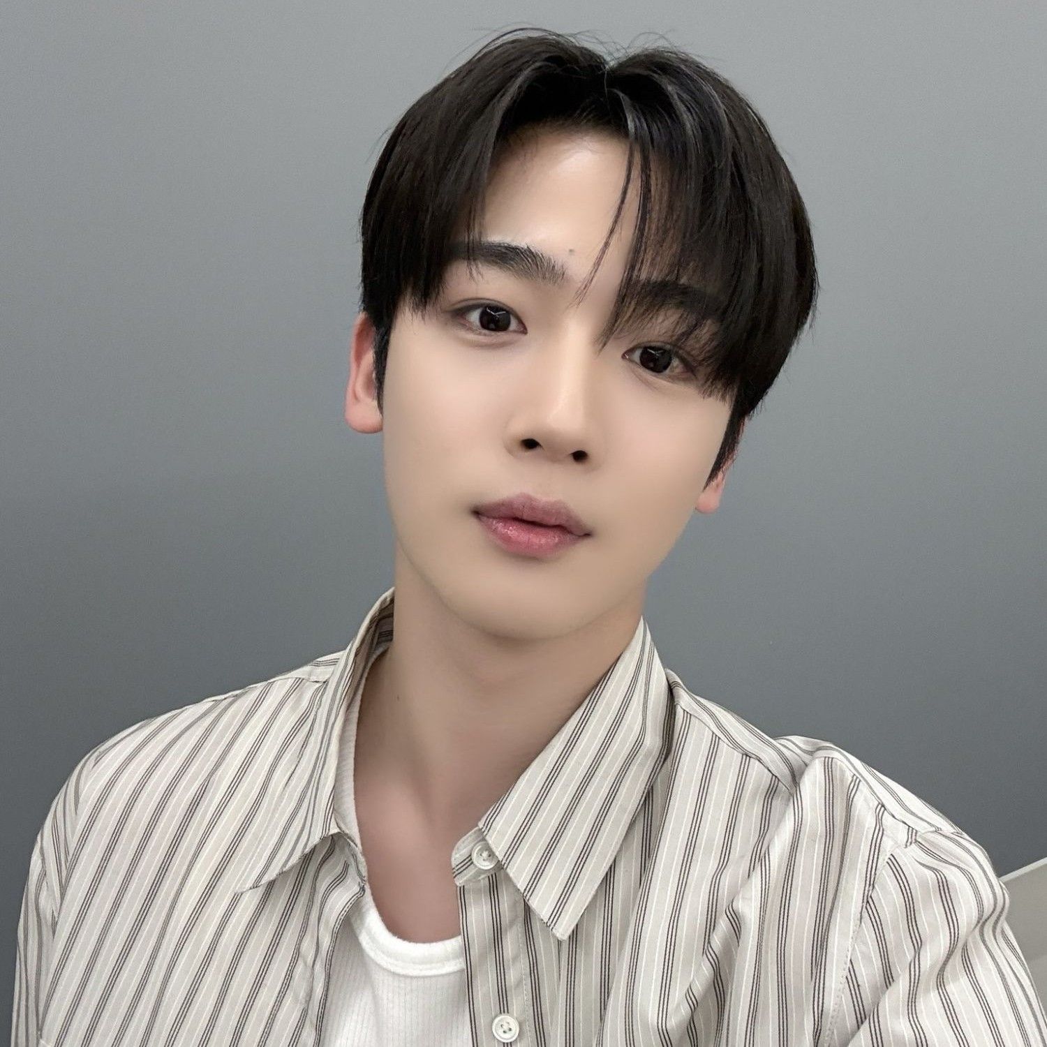 Behind-the-scenes cut of Kim Yohan