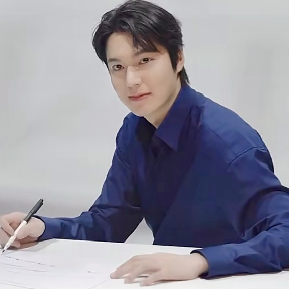 イ・ミンホの最新写真