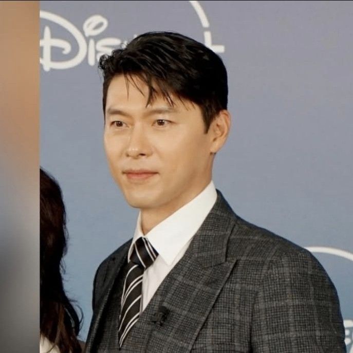 Cuplikan di balik layar dari Hyun Bin