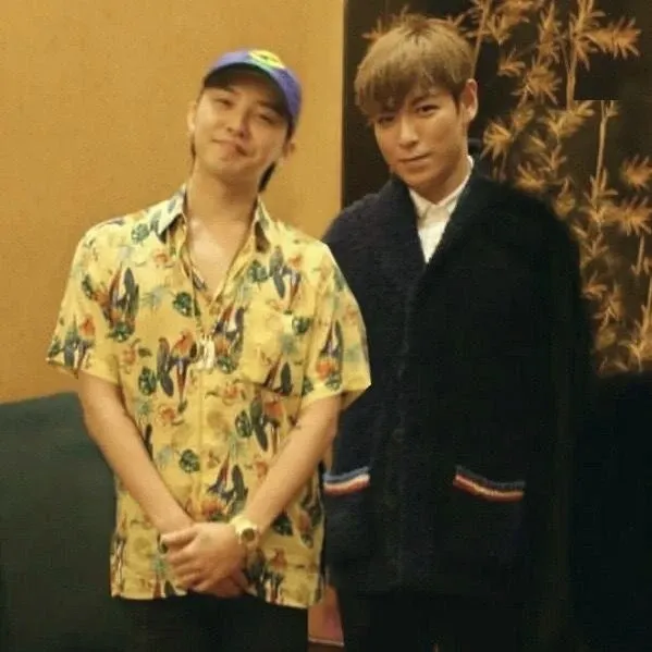 A moment captured by a fan of T.O.P