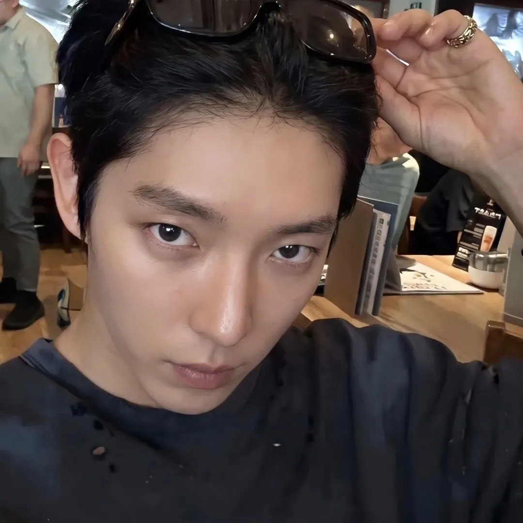 이준기 최근 활동샷