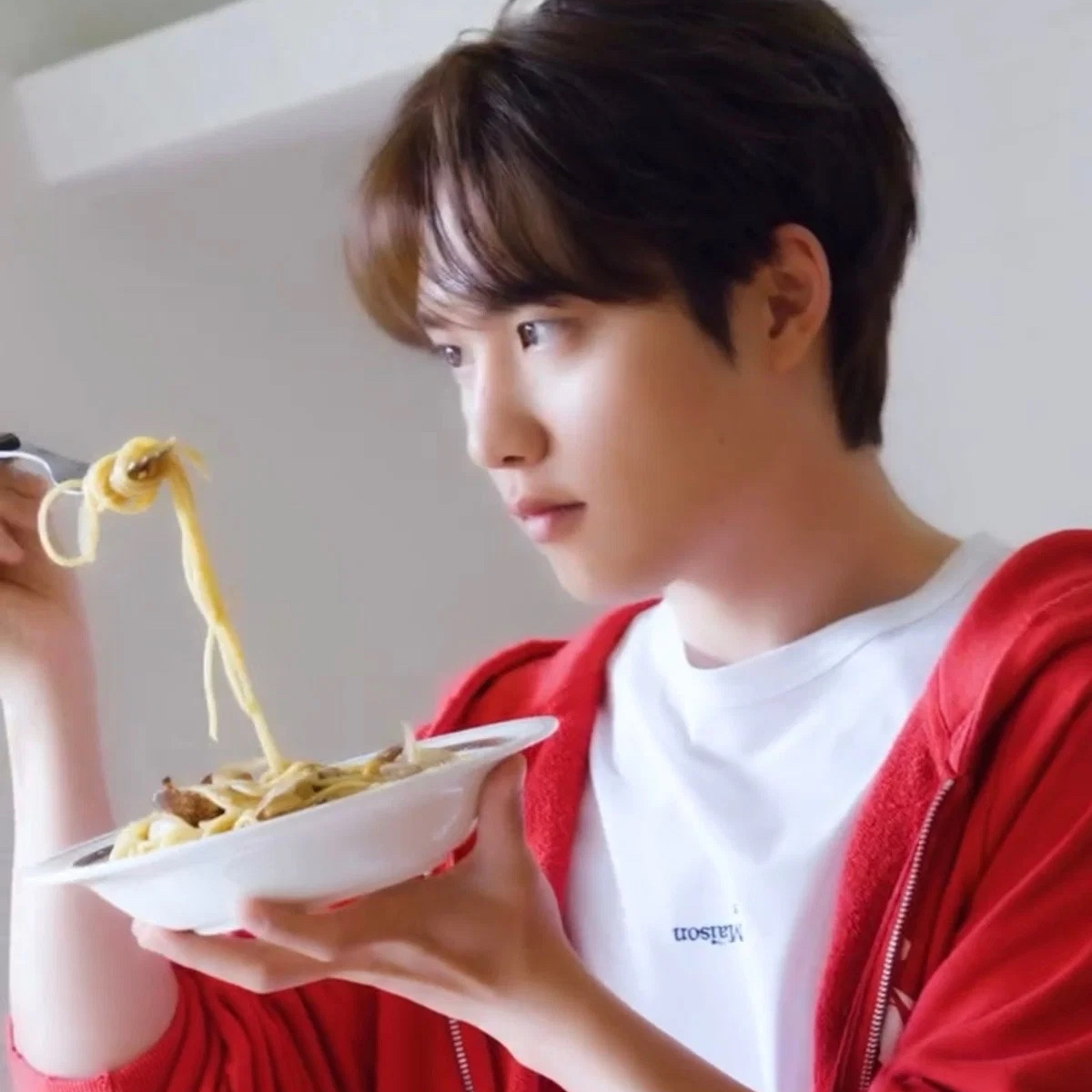 Momen yang diabadikan oleh penggemar Doh Kyungsoo (D.O.)