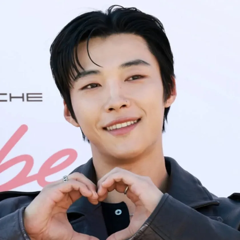 Behind-the-scenes cut of Woo Dohwan