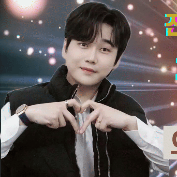 Recent activity shot of Hwang Youngwoong