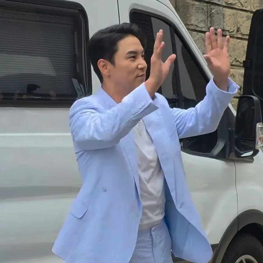 Foto kegiatan terbaru dari Jang Minho