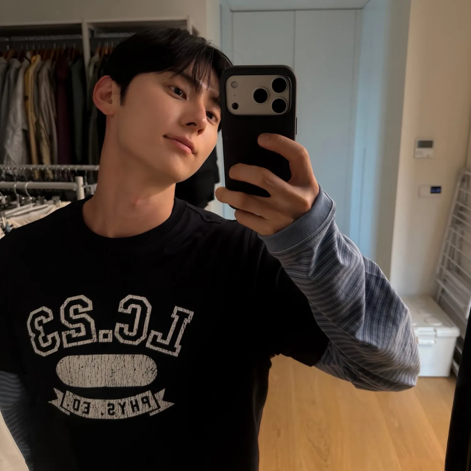 Latest photo of Hwang Minhyun