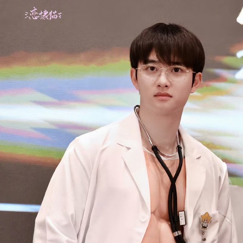 Momen yang diabadikan oleh penggemar Doh Kyungsoo (D.O.)