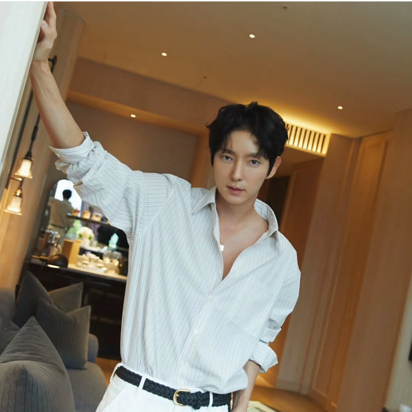 Recent activity shot of Lee Joongi