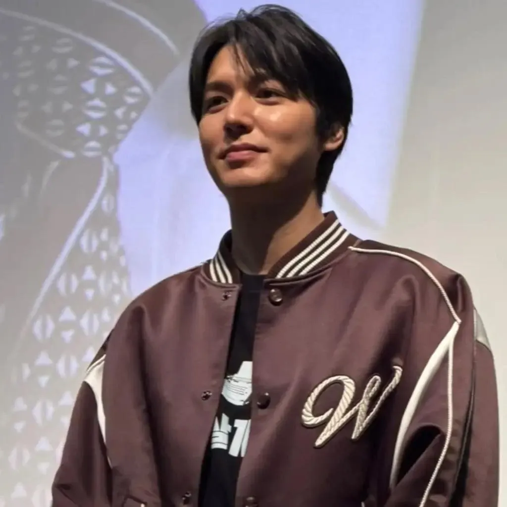 Latest photo of Lee Minho