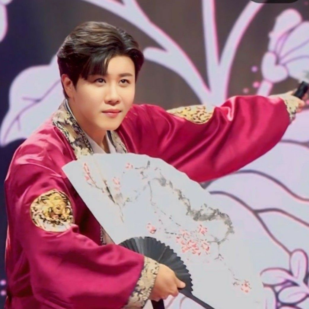 チン・ヘソンの最新写真