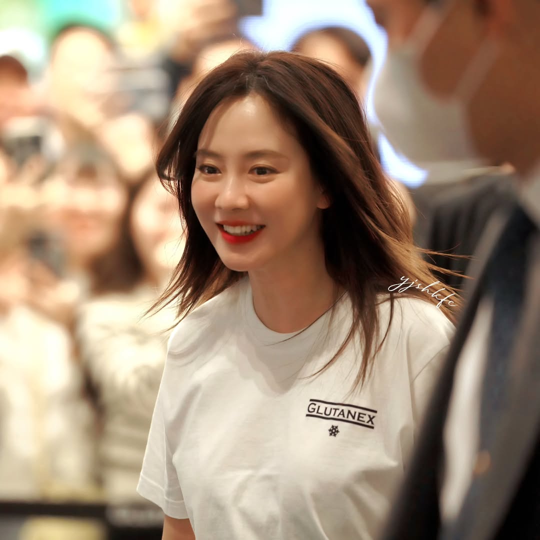 Latest photo of Song Jihyo