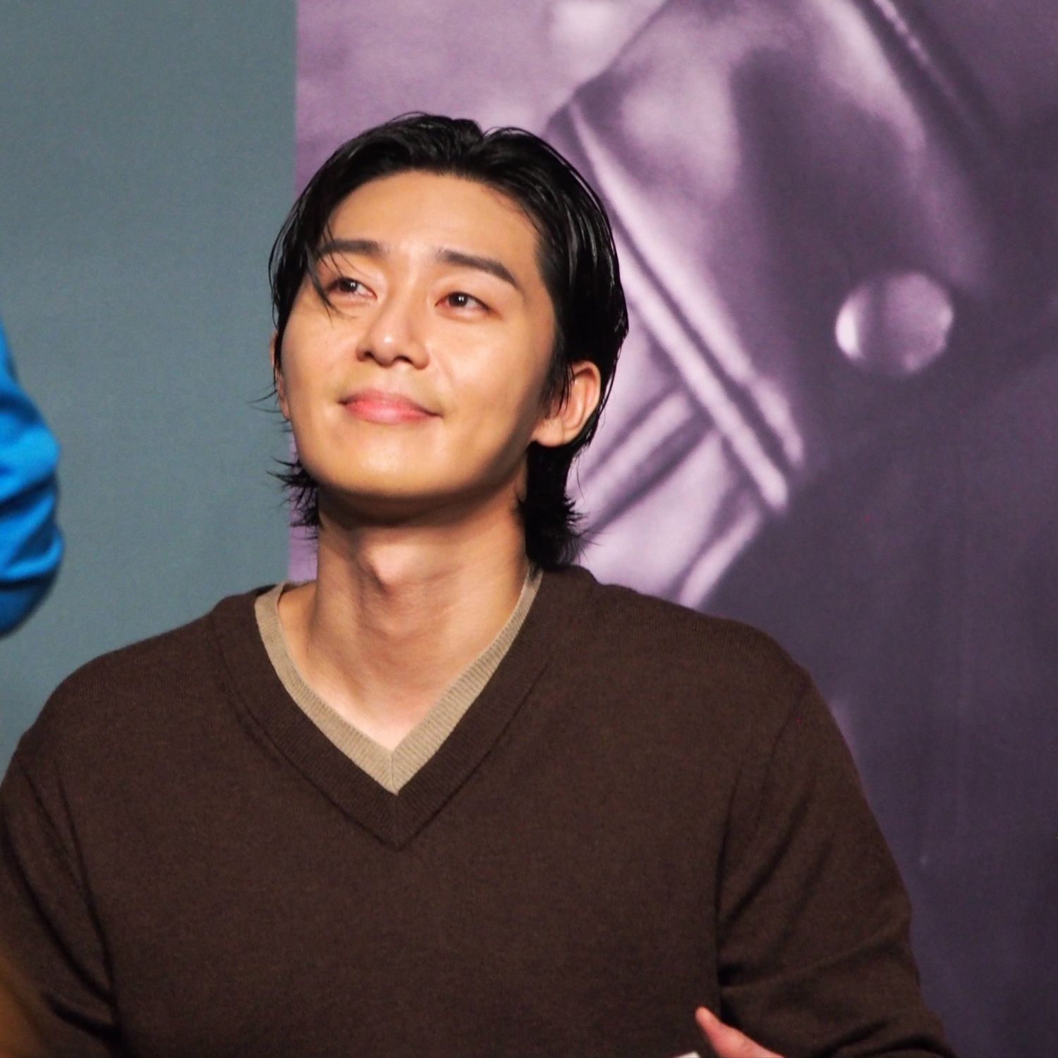 A moment captured by a fan of Park Seojoon