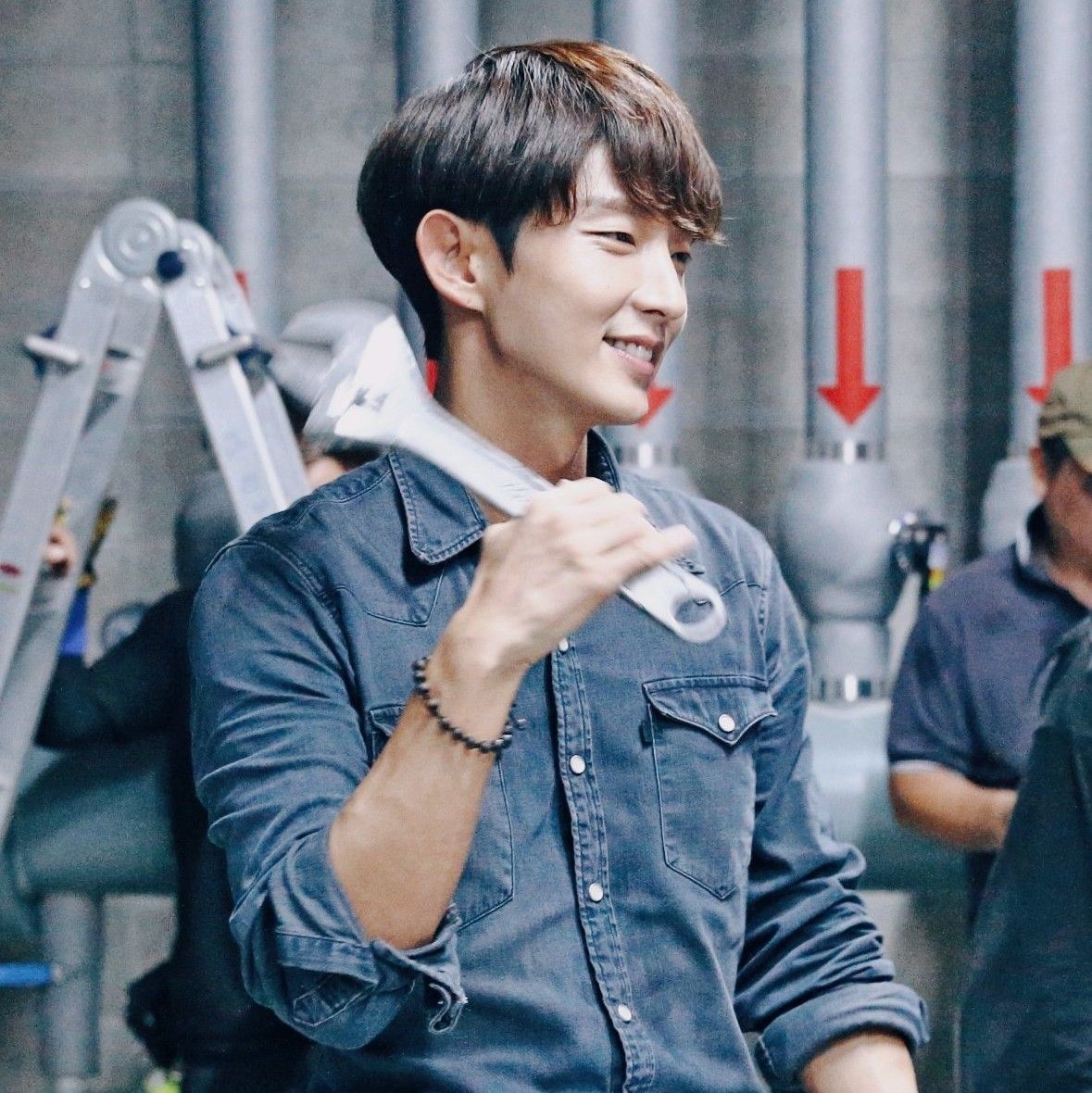 Recent activity shot of Lee Joongi