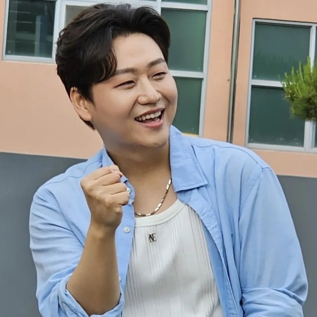 Cuplikan di balik layar dari Min Soohyun
