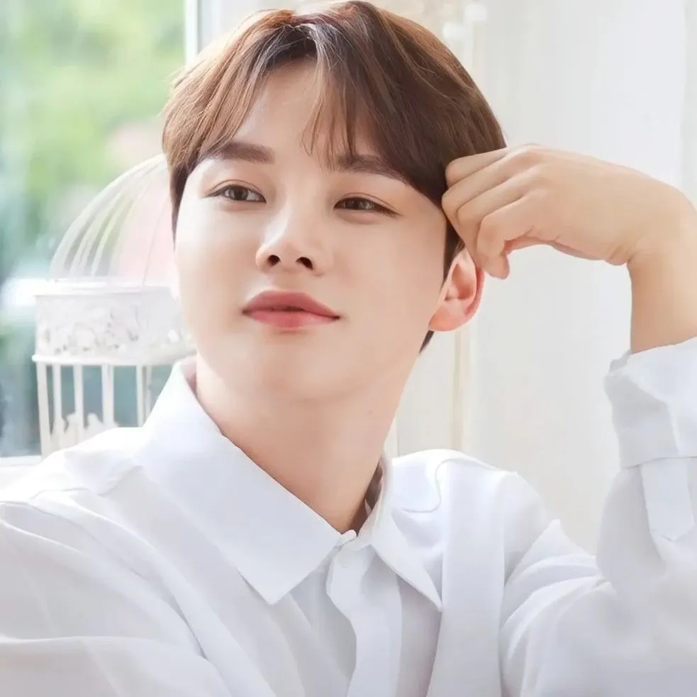 박서진 최근 활동샷