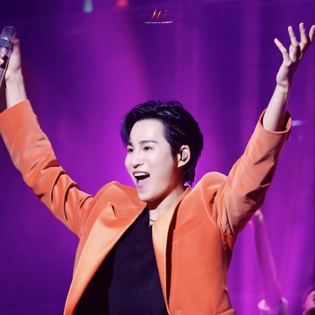 김희재의 비하인드 컷