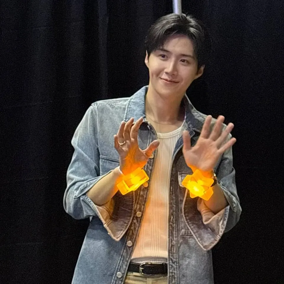 Momen yang diabadikan oleh penggemar Kim Seonho