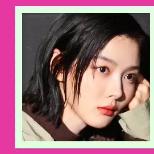 Behind-the-scenes cut of Kim Youjung