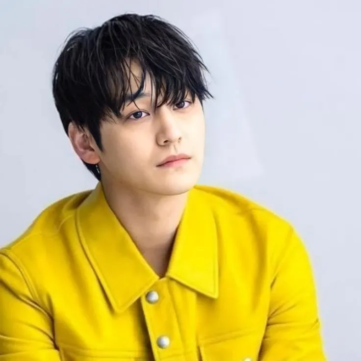 Behind-the-scenes cut of Kim Bum