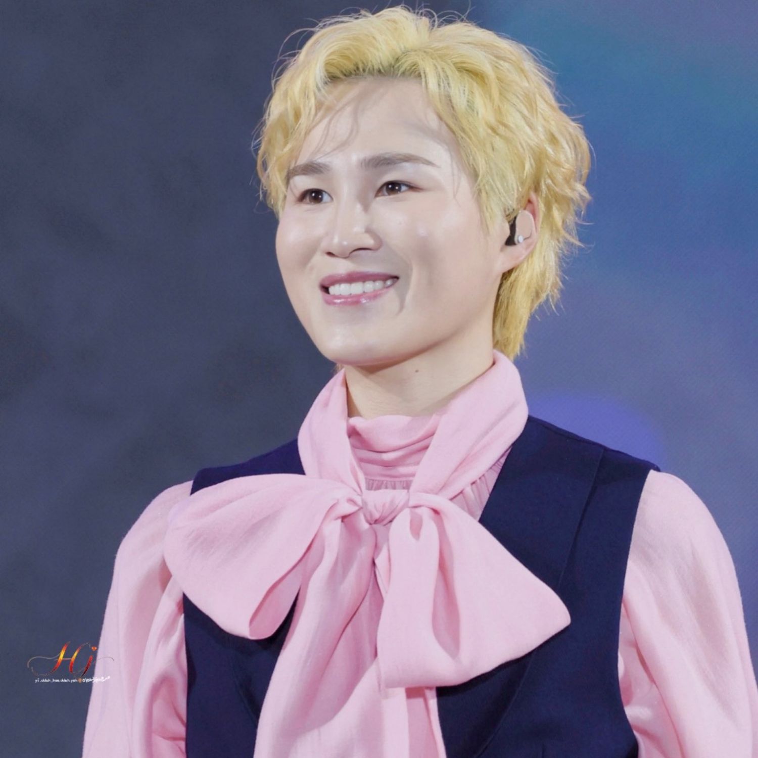 粉絲拍下的金熙栽瞬間